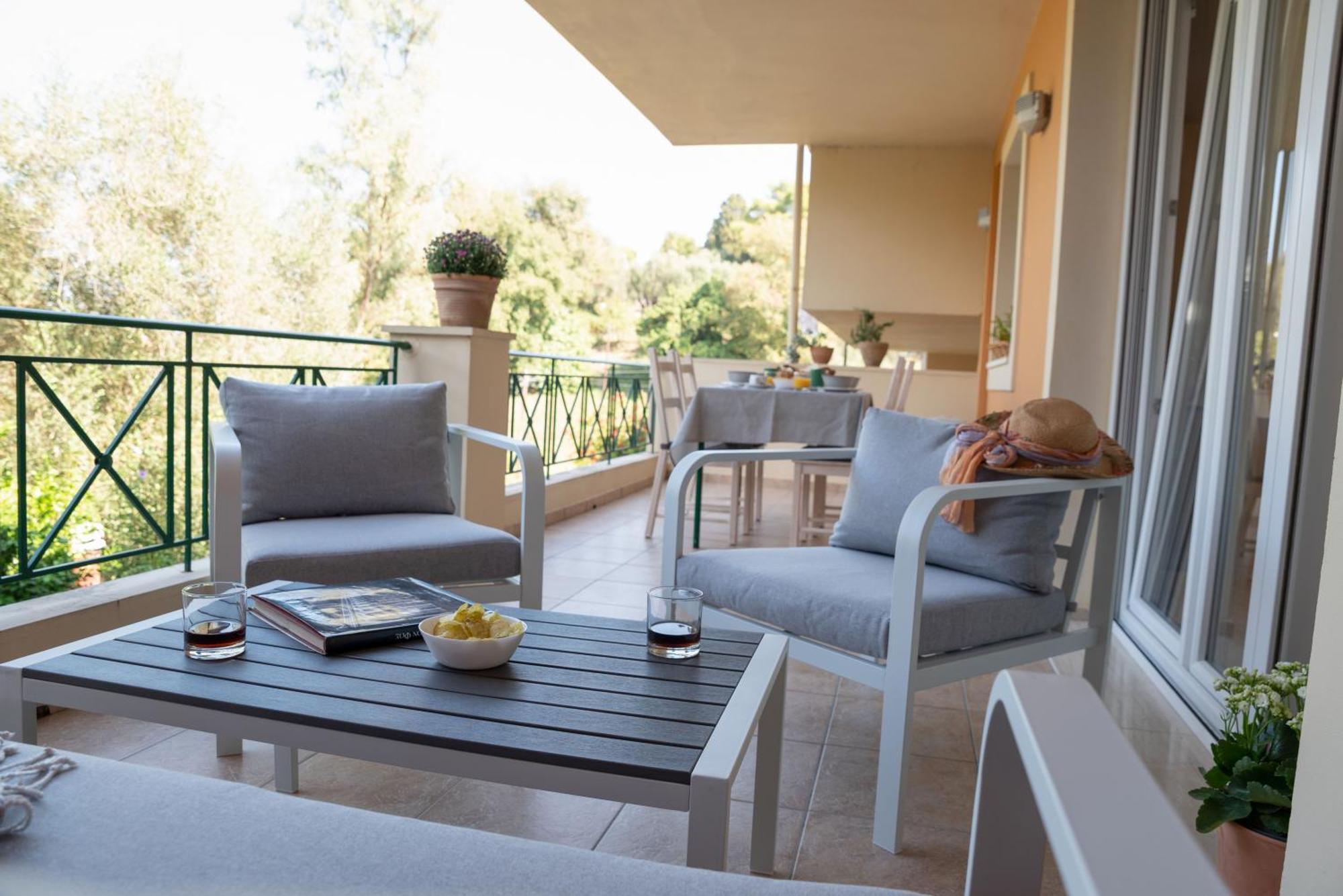 Solari Hill Maisonette Two Private Parking Alepou Bagian luar foto